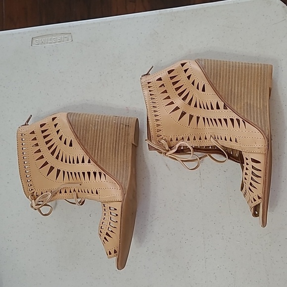 Jeffrey Campbell Rodillo Nude cutout wedge sandals size 10 - Picture 3 of 11